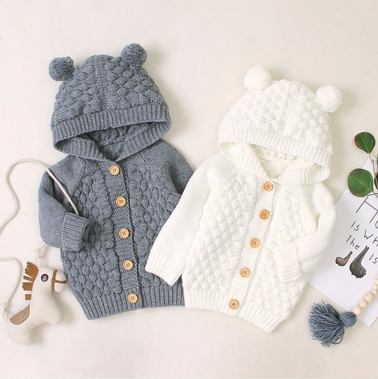 BEAR Knitted Cardigan