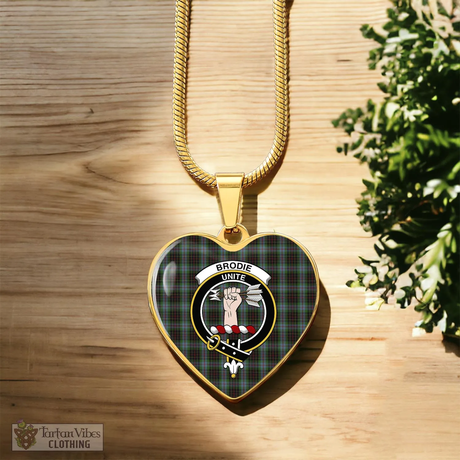 Brodie Hunting Tartan Heart Necklace with Family Crest