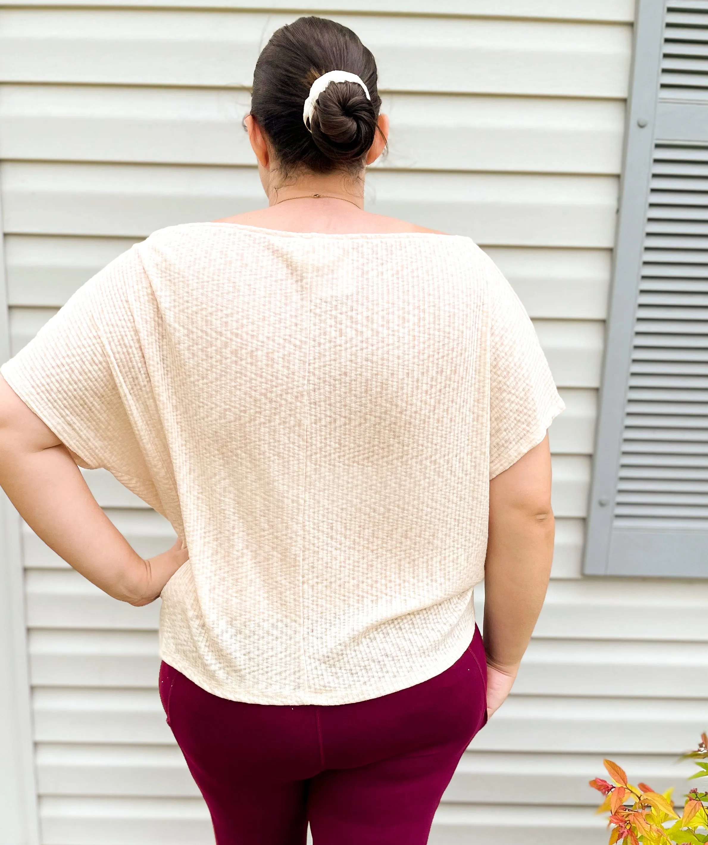 Buttery Soft Leggings With Pockets in Wine