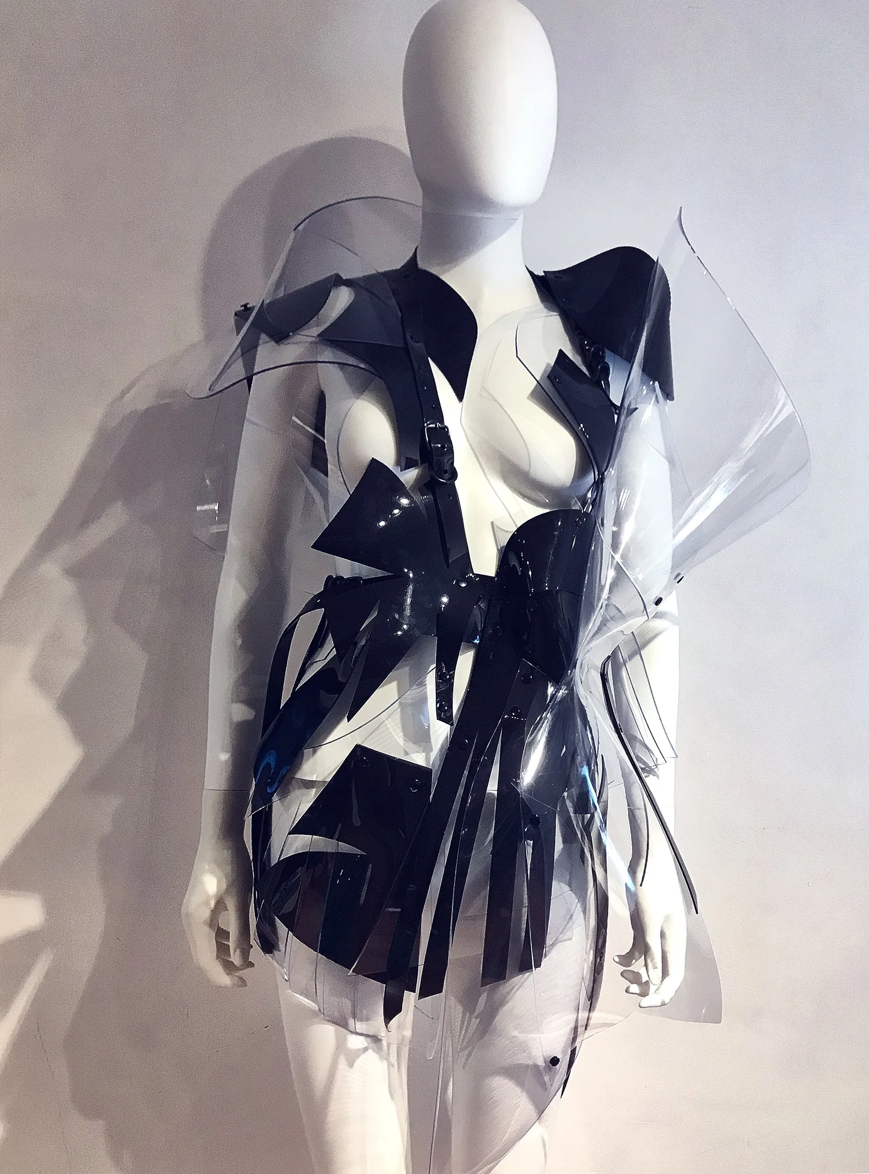 Jivomir Domoustchiev Vinyl sculpture Art dress