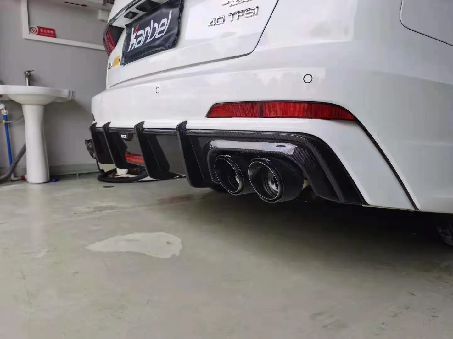 Karbel Carbon Dry Carbon Fiber Rear Diffuser for Audi S6 & A6 S-Line & A6 Avant 2019-ON C8