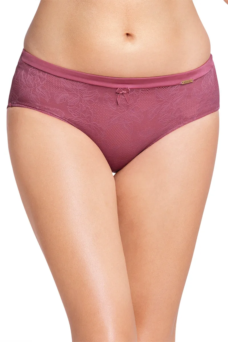 Lace Low Rise Seamed Hipster Panty - Malaga