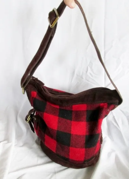 LUCKY BRAND Hunting Man Purse Messenger Crossbody Bag PLAID RED BLACK