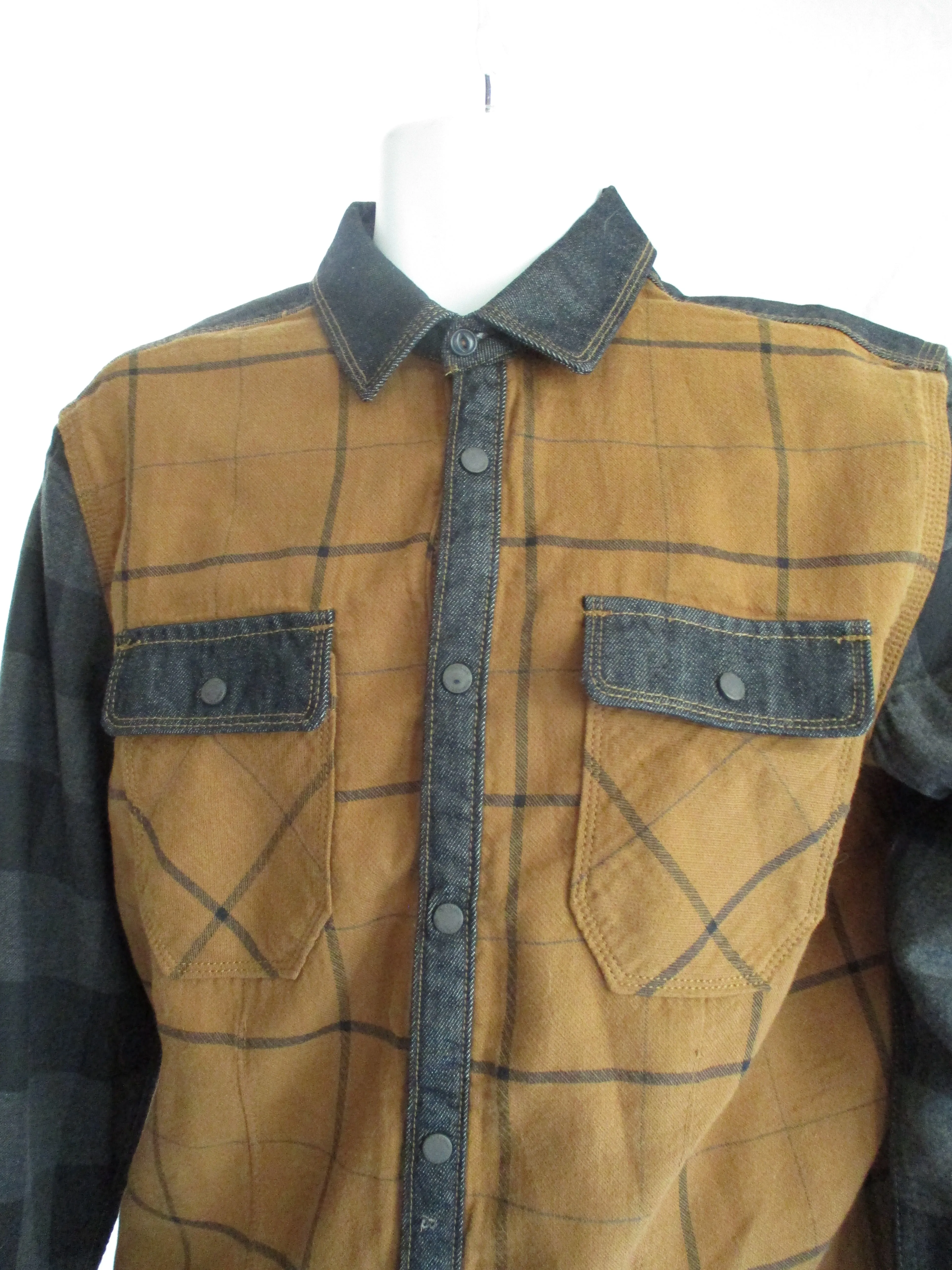 NEW NWT Mens JEREMIAH CLOTHING Denim Jean Trucker Flannel jacket coat PLAID CHECK