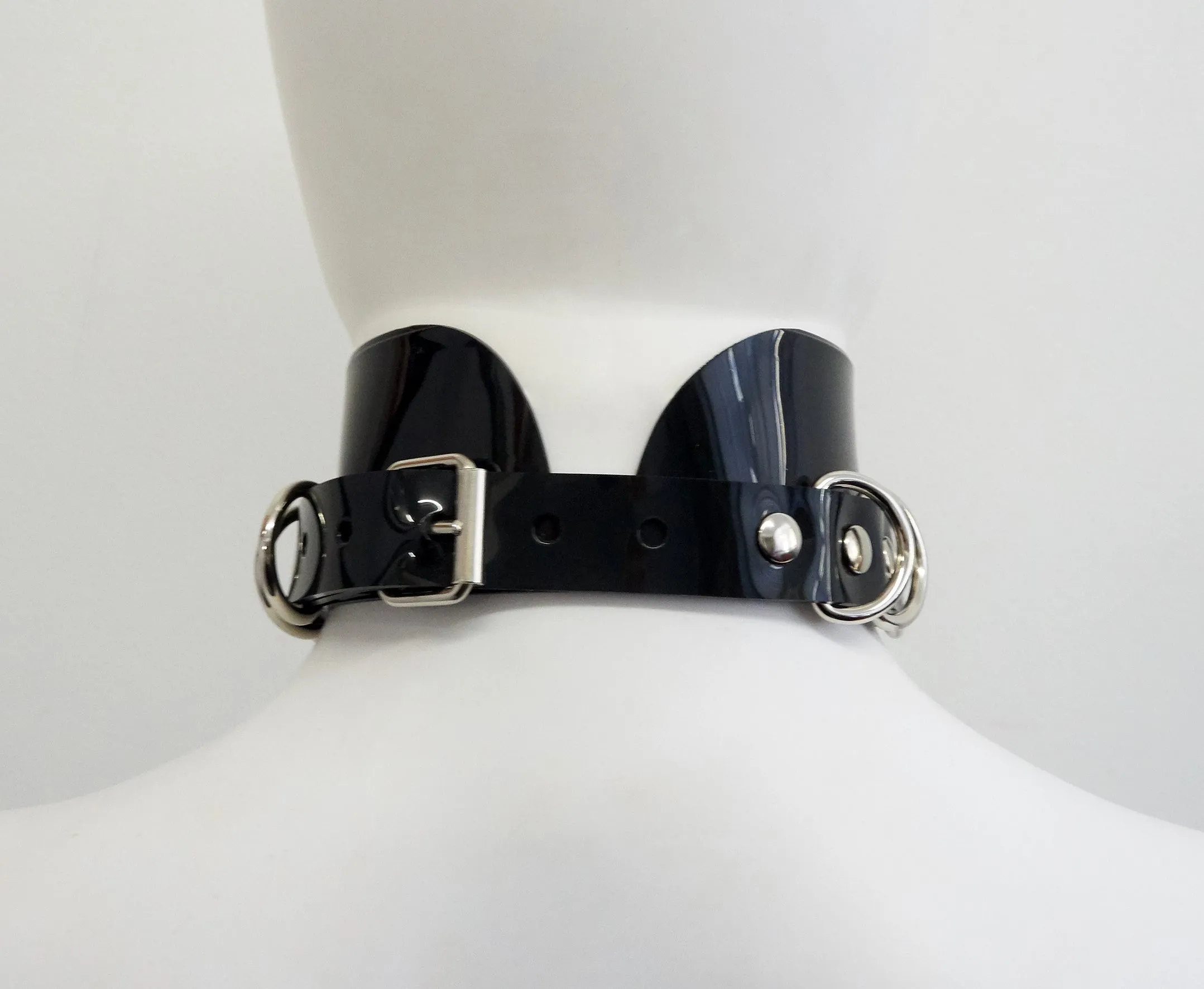 Ring Choker Collar