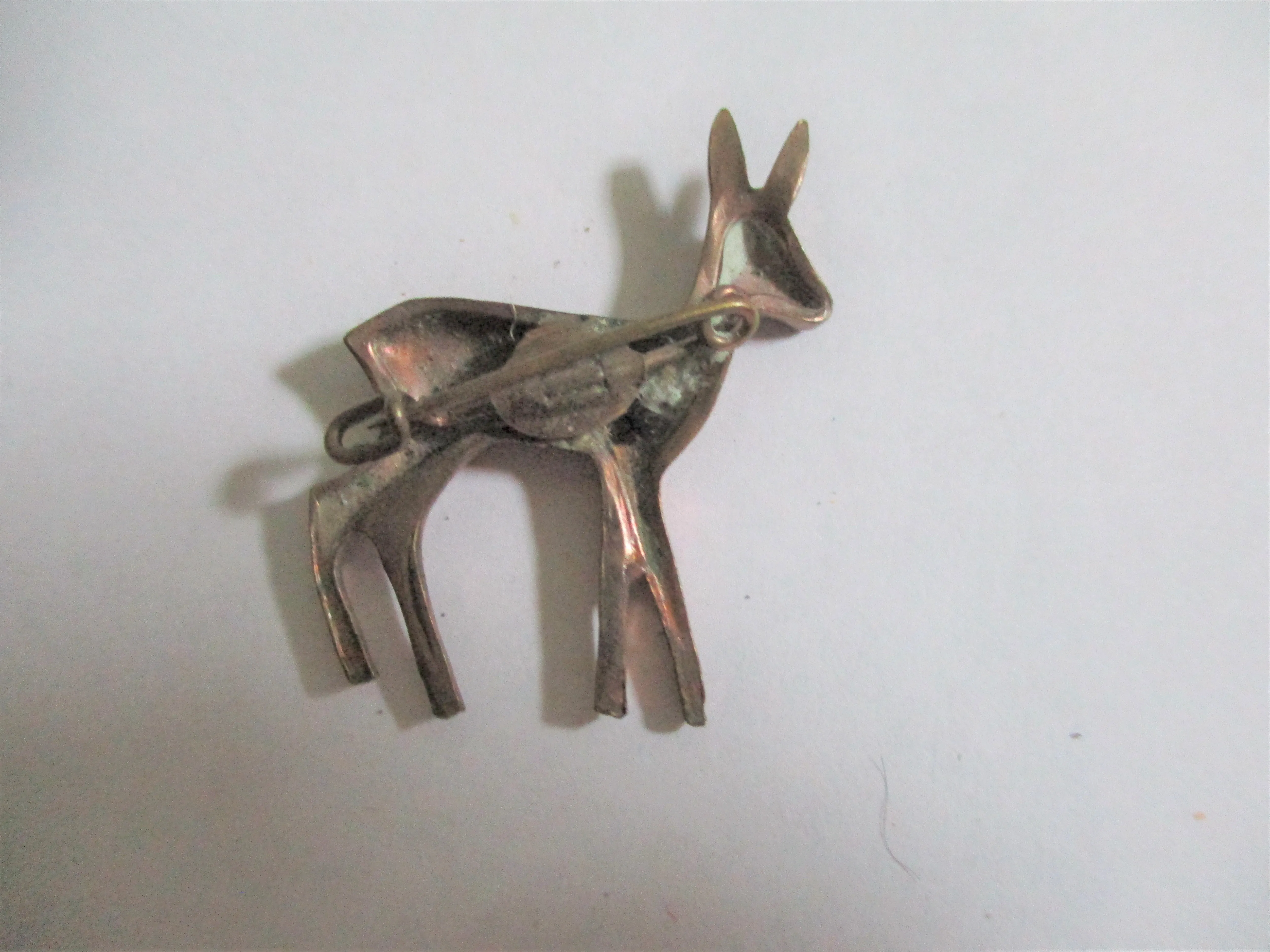 Vintage DEER BUCK Animal Hunting Rustic Pin Brooch