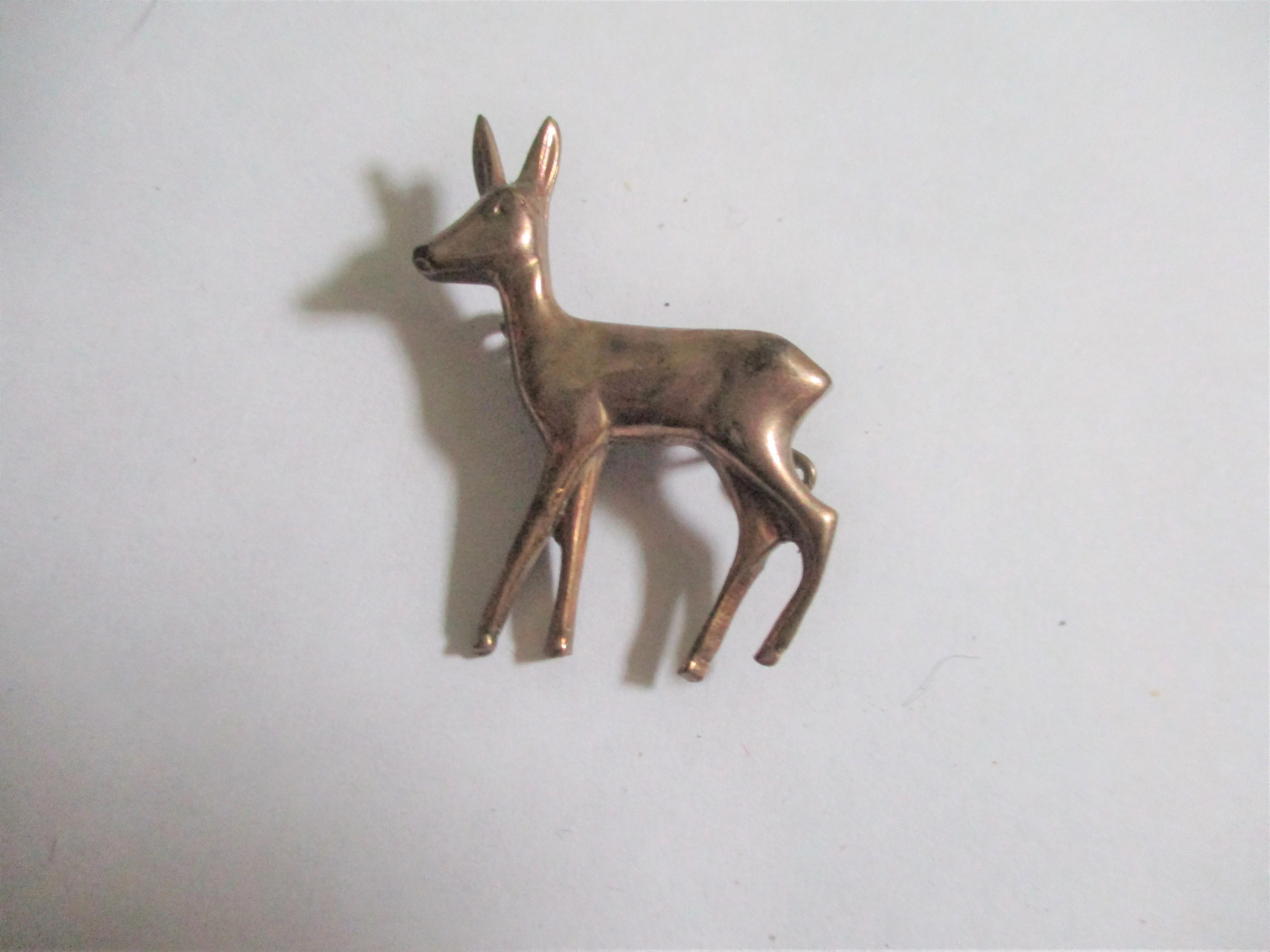 Vintage DEER BUCK Animal Hunting Rustic Pin Brooch